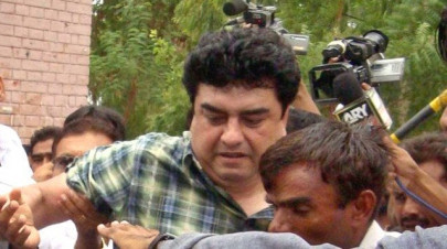 anti corruption police to question farooq leghari