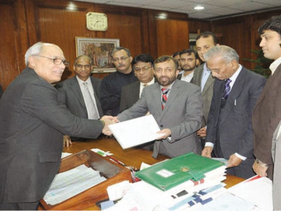 law and order the future of mqm s deweaponisation bill