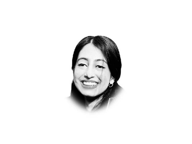 the writer analyses trends in media and is studying psychology the writer analyses trends in media and is studying psychology