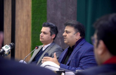 fawad gives talks offer another push