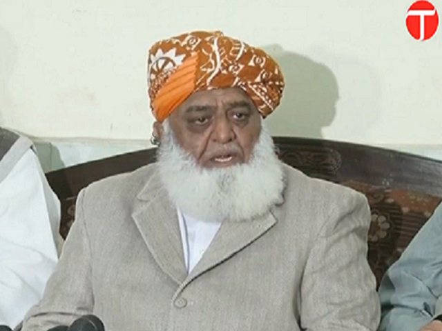 jui f chief maulana fazlur rehman addressing a press conference screengrab