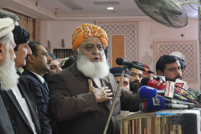 jui f chief maulana fazlur rehman addressing the jui f s lawyers wing in lahore on march 6 2024 photo jui f facebook jui f chief maulana fazlur rehman addressing the jui f s lawyers wing in lahore on march 6 2024 photo jui f facebook