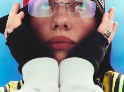 10 stylish eyeglasses trends to turn your glasses into a fashion statement in 2024