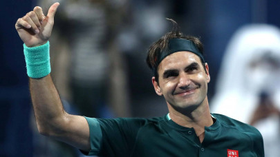 federer serves up memorabilia treasure trove