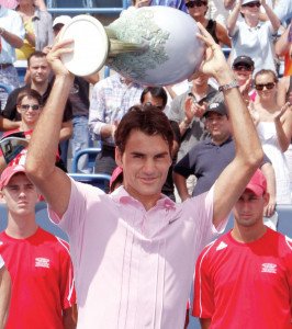 soderling eases into paris semis