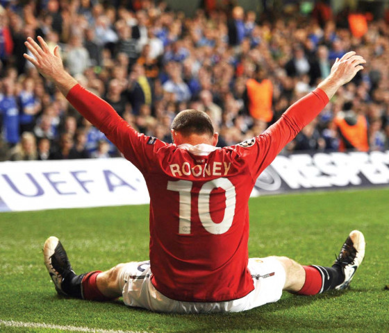 city bid to end united s treble chance city bid to end united s treble chance