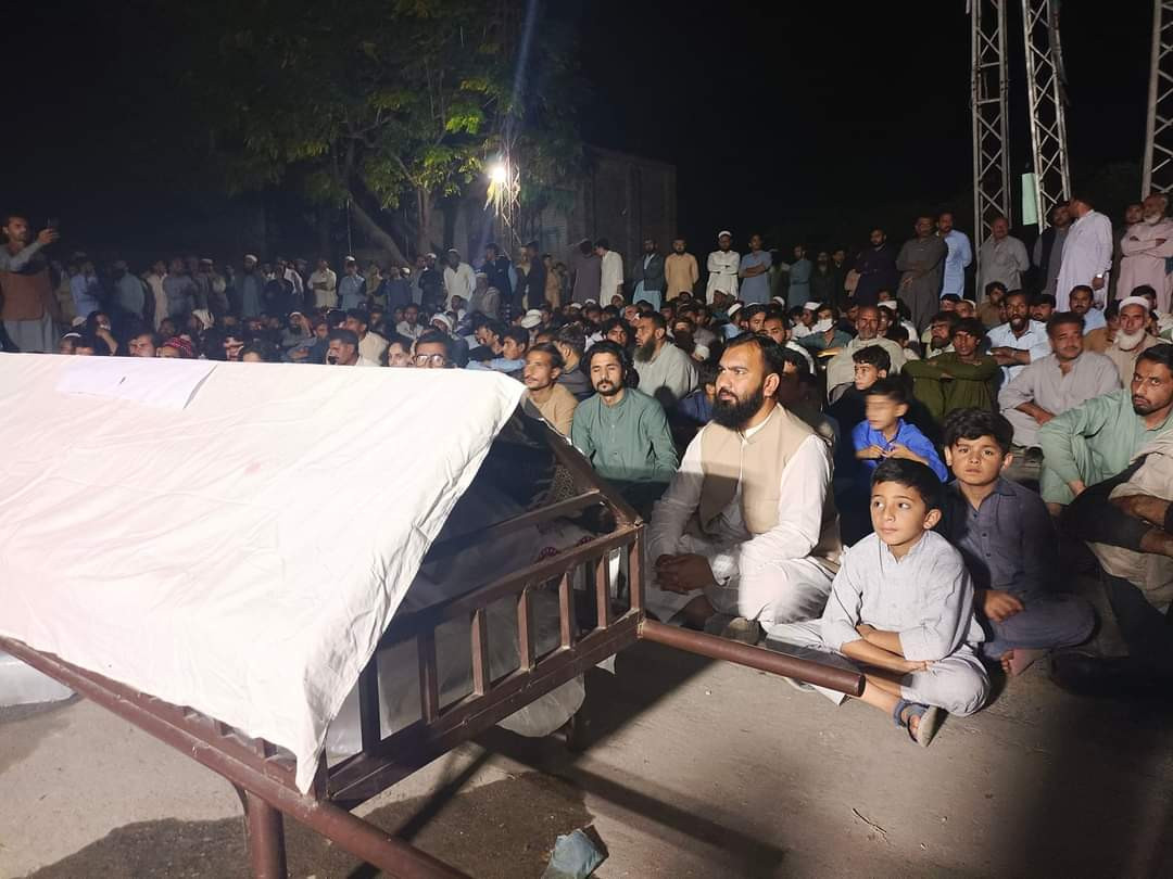 Protesters demand attackers of Swat school van arrested - Vimarsana News