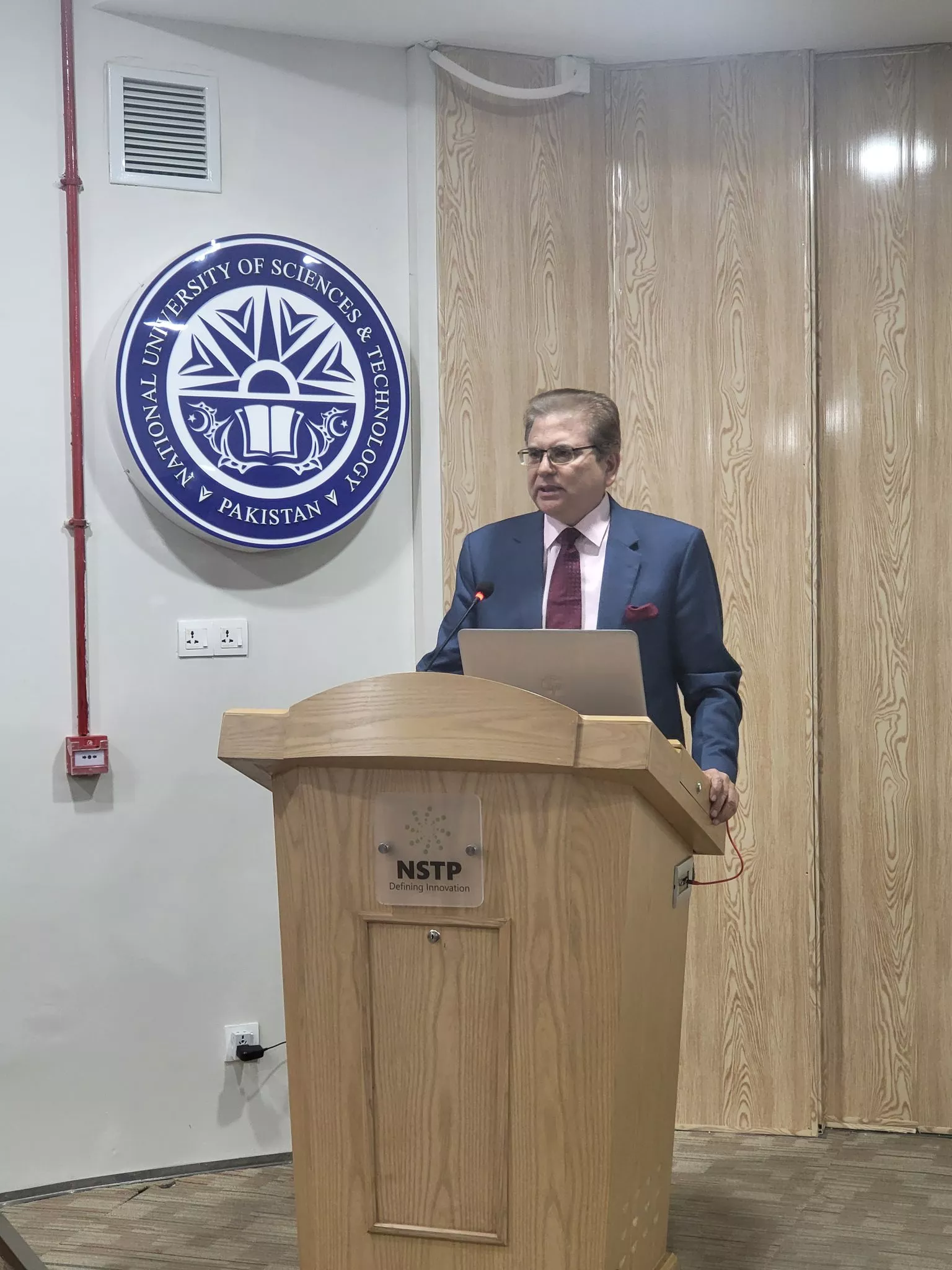 ambassador mohammad sadiq photo twitter ambassador mohammad sadiq photo twitter