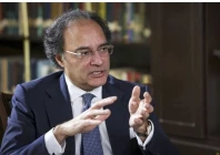 federal minister for finance and revenue muhammad aurangzeb photo app