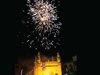 hamara karachi festival 500 children walk for peace and biscuits hamara karachi festival 500 children walk for peace and biscuits