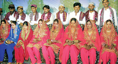 40 flood affected couples tie the knot