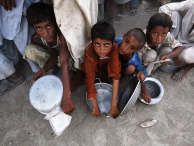 350 families get watan cards in sukkur others are rejected