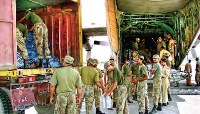 flood victims stuck in middle of management disaster