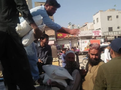 one dies in mirpurkhas stampede as flour crisis turns ugly one dies in mirpurkhas stampede as flour crisis turns ugly