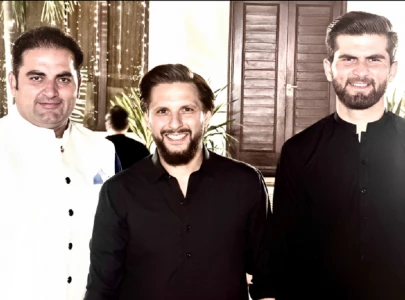 we re here for a special occasion shaheen shah afridi s brother shares picture with shahid afridi we re here for a special occasion shaheen shah afridi s brother shares picture with shahid afridi