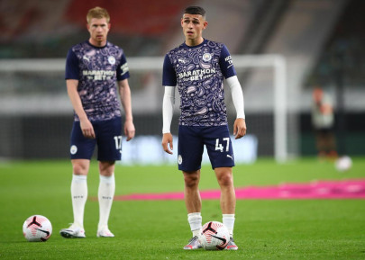 man city s guardiola says foden must not look to emulate de bruyne