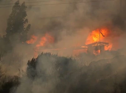 forest fires kill 51 in chile menace urban areas