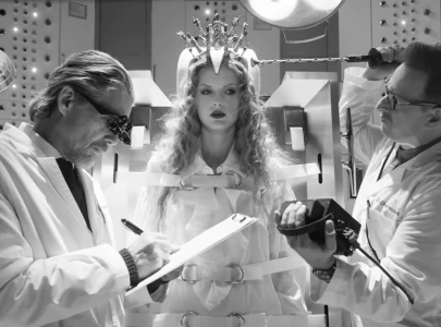 ethan hawke and josh charles star in taylor swift s fortnight a tribute to dead poets society