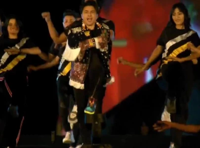 psl 9 glittering opening ceremony wows crowd with music laser show