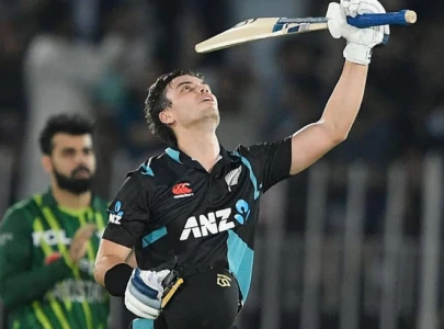mark chapman added to new zealand s squad for pakistan odis