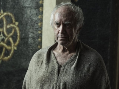 game of thrones actor to play prince philip in the crown