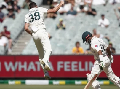 australia beat pakistan by 79 runs to take unassailable 2 0 lead in test series