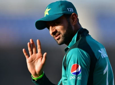 shoaib malik demands clarity before being considered for pakistan again
