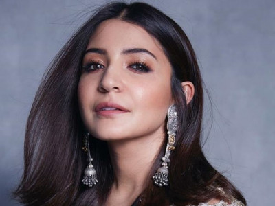 anushka sharma denounces male child privilege