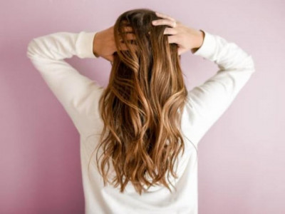 five ways to maintain healthy hair during monsoon