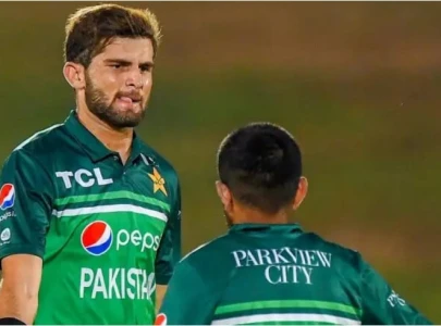 shaheen s refusal to shake hands babar confronts nabi