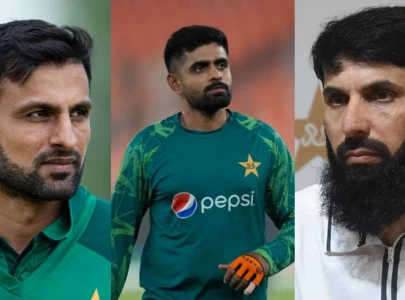 misbah malik slam babar azam for ruining bowlers confidence
