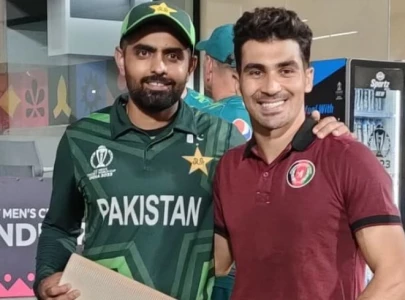 babar azam honors promise to gurbaz despite pakistan loss