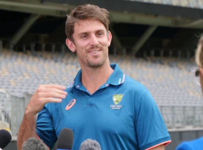 mitchell marsh expects fast bouncy pitch for perth test against pakistan