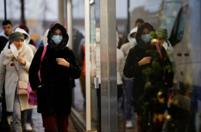 france reports more than 100 000 covid infections for first time france reports more than 100 000 covid infections for first time