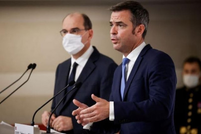 france extends curfew as covid second wave surges in europe france extends curfew as covid second wave surges in europe