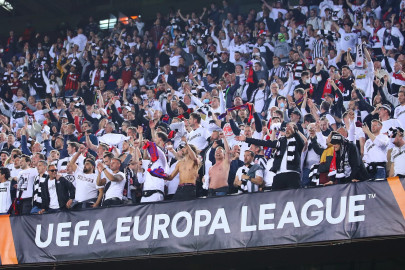 eintracht bank on away support at west ham eintracht bank on away support at west ham