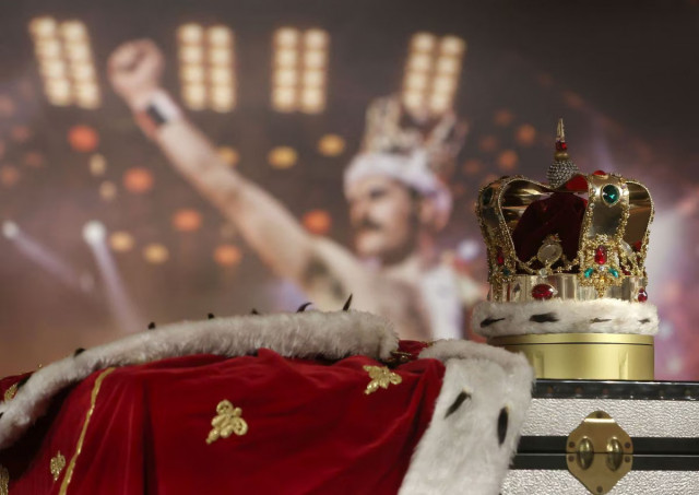 bohemian rhapsody piano other freddie mercury belongings to be auctioned bohemian rhapsody piano other freddie mercury belongings to be auctioned