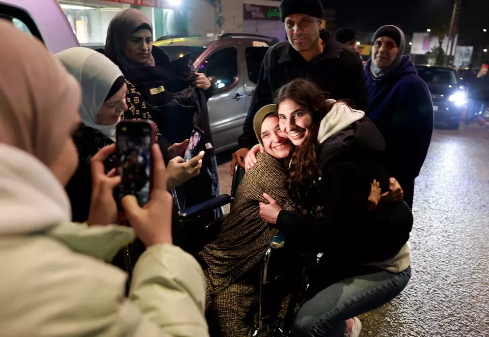 israel frees 90 palestinians hamas releases 3 hostages under ceasefire deal israel frees 90 palestinians hamas releases 3 hostages under ceasefire deal
