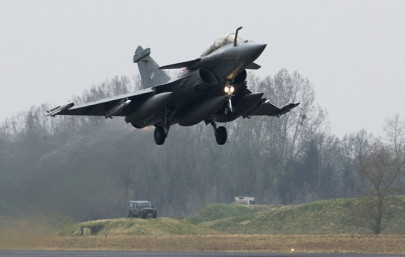 french air strike kicks off attacks on qaddafi french air strike kicks off attacks on qaddafi