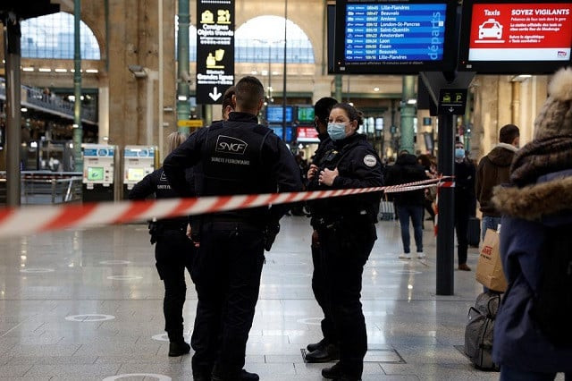 french police secure the scene after french police killed a person who attacked them with a knife at gare du nord station in paris france february 14 2022 photo reuters french police secure the scene after french police killed a person who attacked them with a knife at gare du nord station in paris france february 14 2022 photo reuters