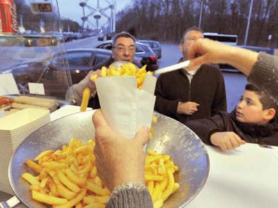 belgium s beloved chip stall fights to survive