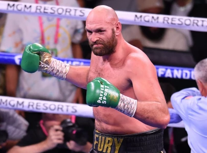 fury to defend title against whyte on april 23