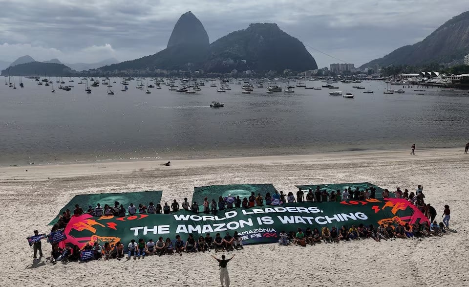 praia de botafogo beach rio de janeiro on november 17 2024 photo reuters