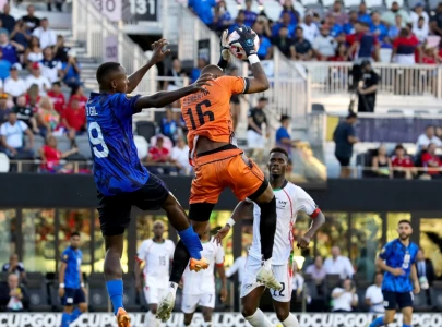 ten man martinique edges el salvador in gold cup ten man martinique edges el salvador in gold cup