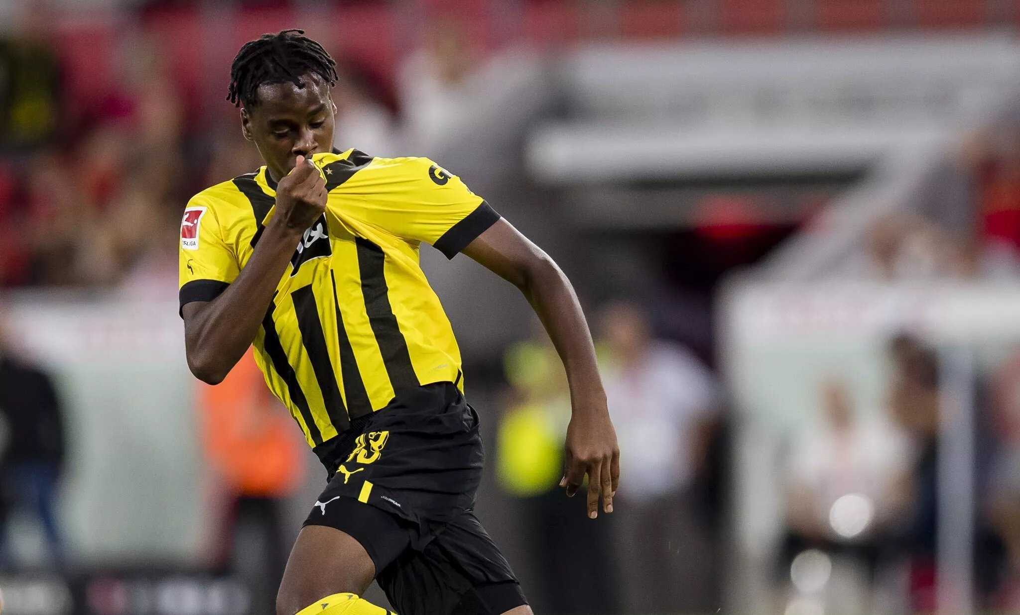 bynoe gittens helps dortmund win bynoe gittens helps dortmund win