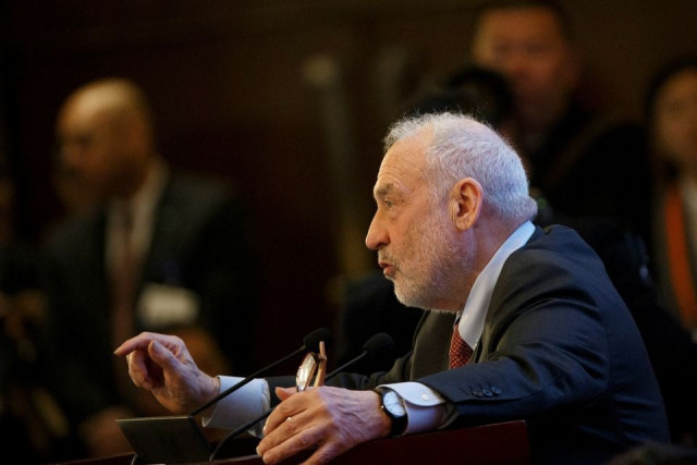 columbia university professor joseph stiglitz speaks at the china development forum in beijing china march 24 2019 reuters columbia university professor joseph stiglitz speaks at the china development forum in beijing china march 24 2019 reuters