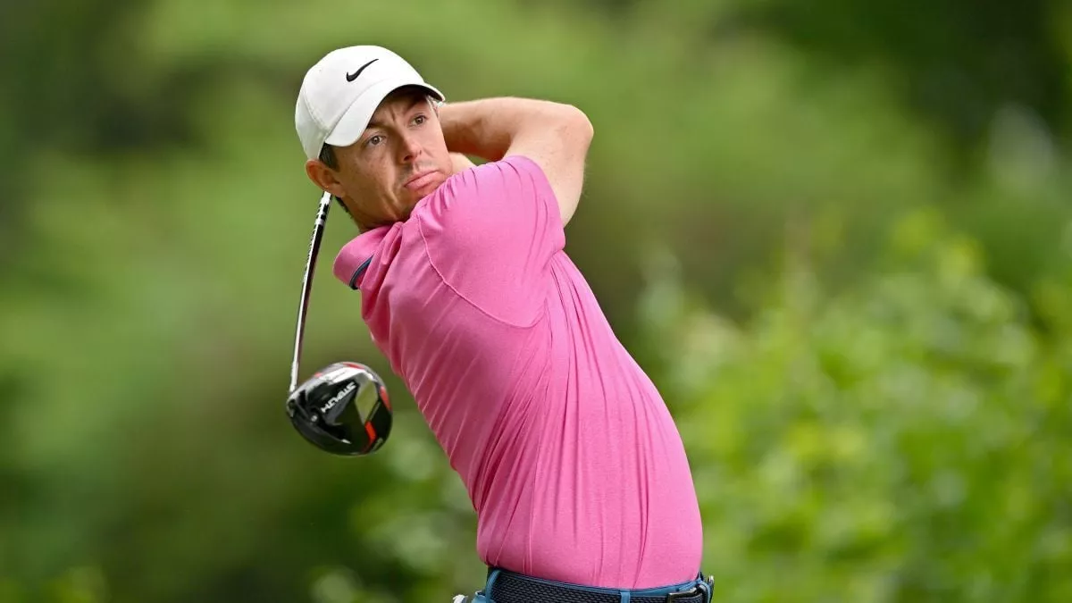 mcilroy wants tensions ended in golf mcilroy wants tensions ended in golf