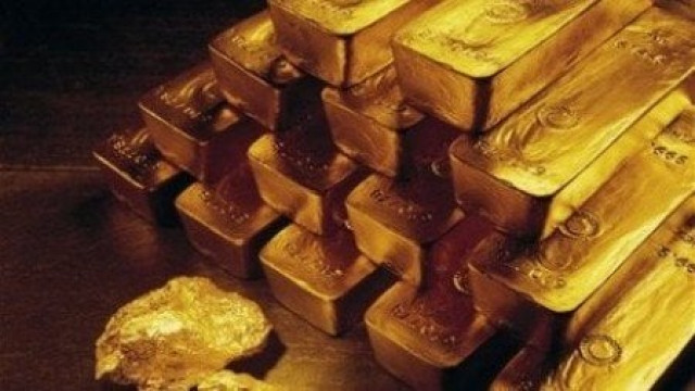 26 tolas of gold seized from alleged gang of stealing maids 26 tolas of gold seized from alleged gang of stealing maids