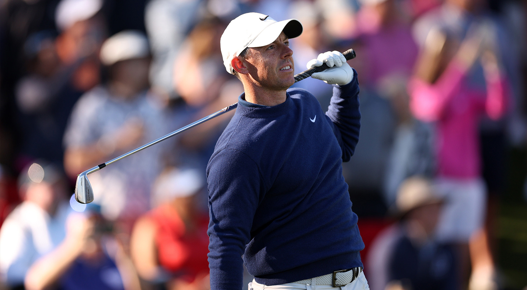 McIlroy vows to shift focus away from politics