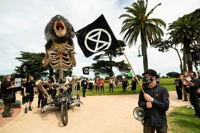 rallies in sydney melbourne protest against australia s climate policy rallies in sydney melbourne protest against australia s climate policy